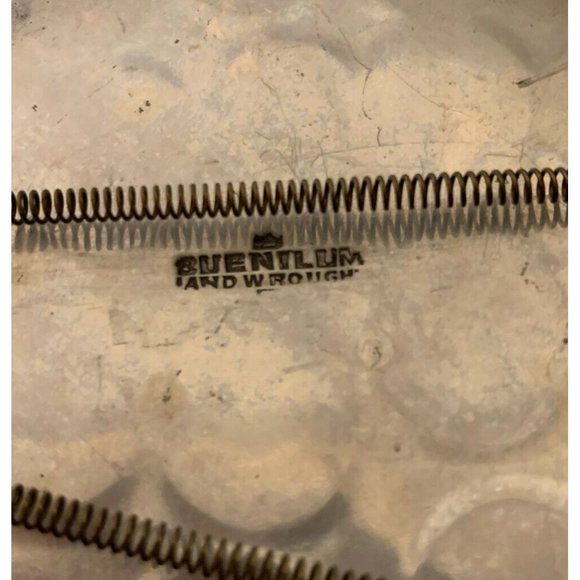 Vintage 9 1/2" Buenilum Hammered Aluminum Round‎ Tray Platter - Picture 2 of 7